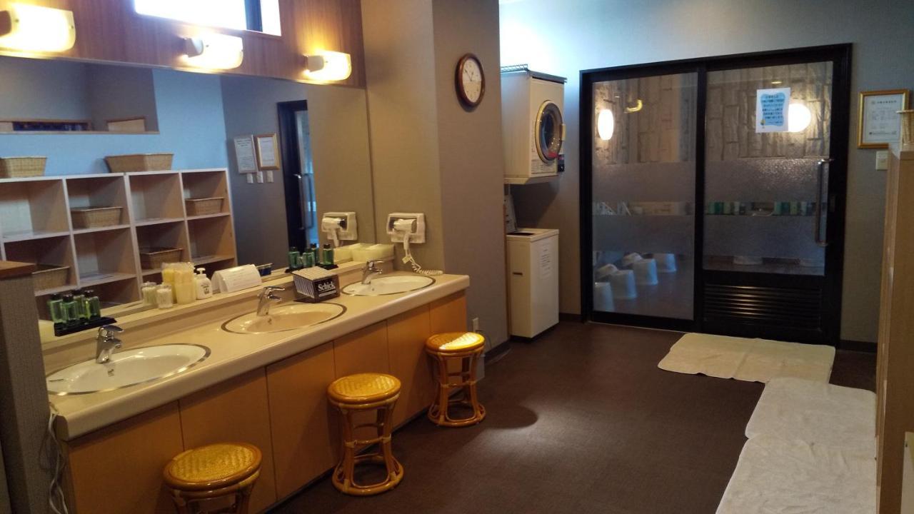 Hotel Route-Inn Yonezawa Ekihigashi Ngoại thất bức ảnh